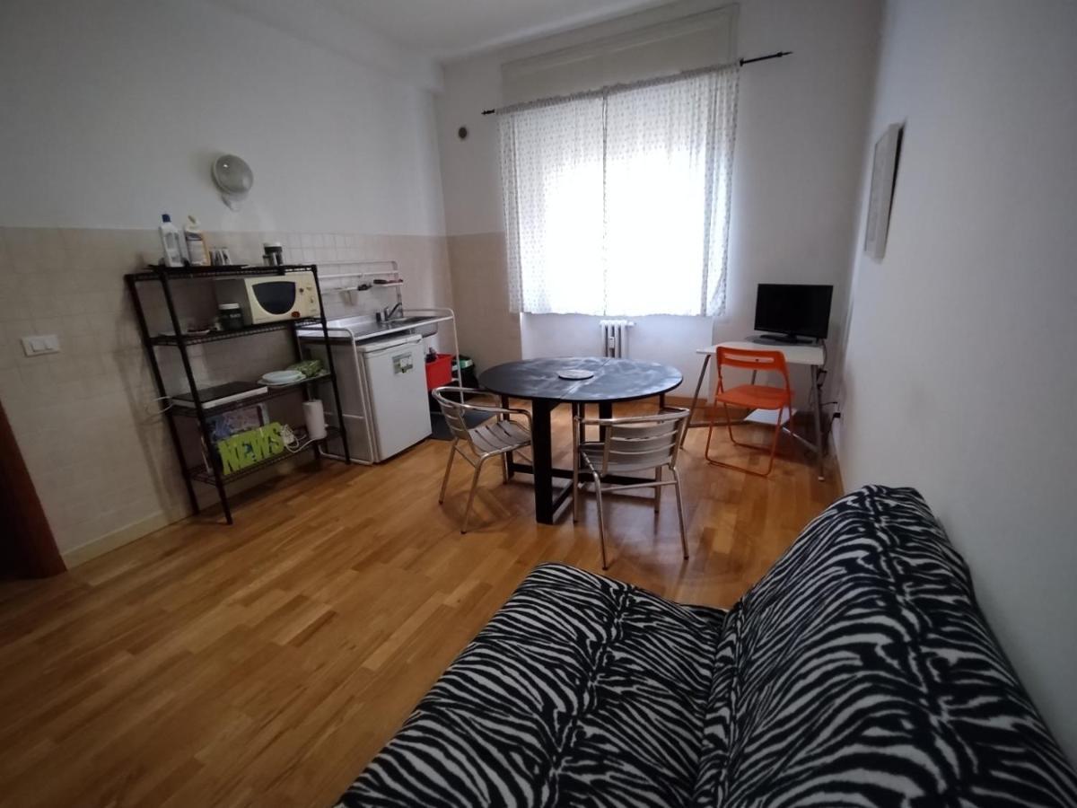 Centro E Porto Apartment Livorno Luaran gambar