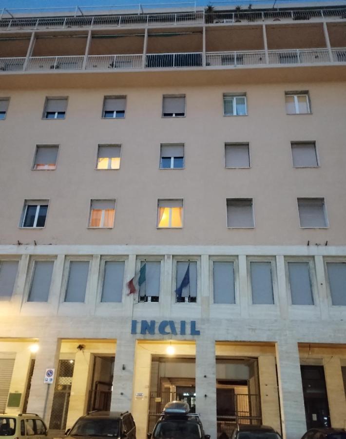 Centro E Porto Apartment Livorno Luaran gambar